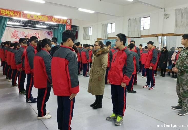 孩子沉迷网络无法自拔怎么办?有什么办法吗? 孩子沉迷网络无法自拔怎么办?有什么办法吗?_m.xinmiyue.com