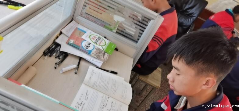 孩子的叛逆表现在什么方面? 孩子的叛逆表现在什么方面?_m.xinmiyue.com