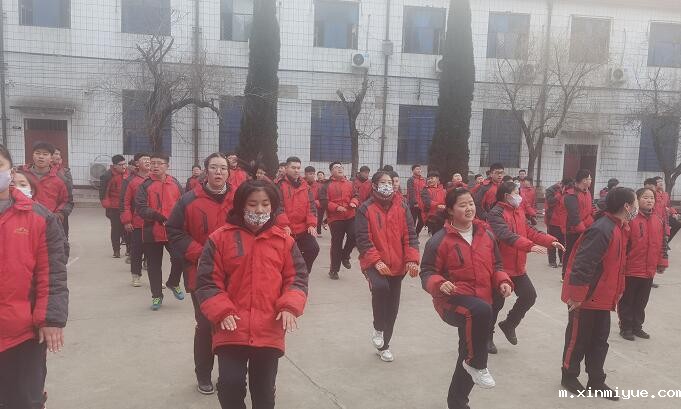 上高中之后孩子的脾气越来越差,是为什么? 上高中之后孩子的脾气越来越差,是为什么?_m.xinmiyue.com