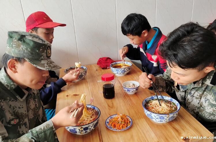 高校夏令营的报名条件是什么? 高校夏令营的报名条件是什么?_m.xinmiyue.com