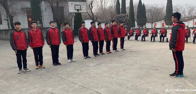 孩子抽烟喝酒,在必威betway中文官网学校一个月可以改掉吗? 孩子抽烟喝酒,在必威betway中文官网学校一个月可以改掉吗?_m.xinmiyue.com