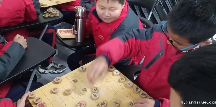 怎样劝说不上学的孩子重返校园呢? 怎样劝说不上学的孩子重返校园呢?_m.xinmiyue.com