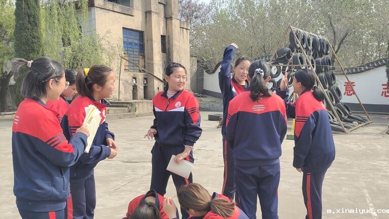 十五岁的孩子与父母的关系不好怎么办? 十五岁的孩子与父母的关系不好怎么办?_m.xinmiyue.com