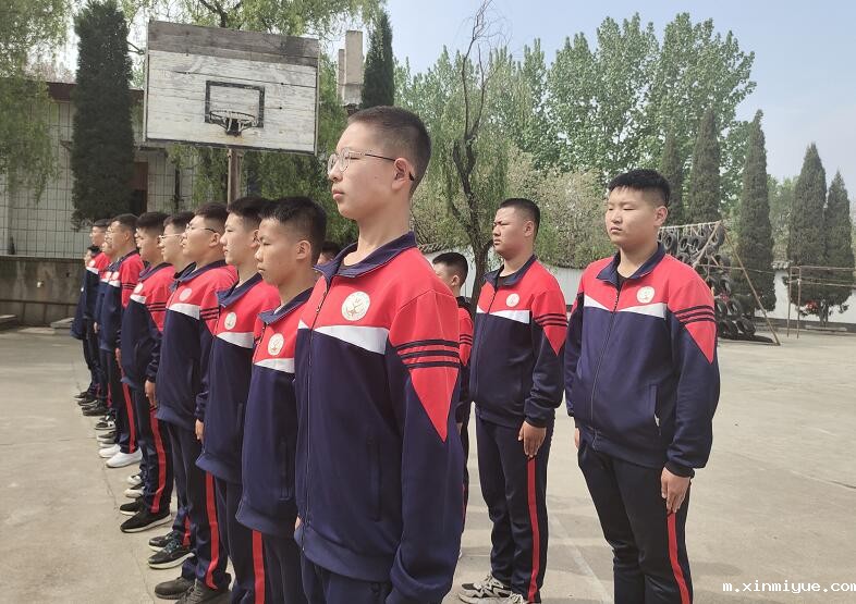 同学之间应该怎么和谐相处? 同学之间应该怎么和谐相处?_m.xinmiyue.com