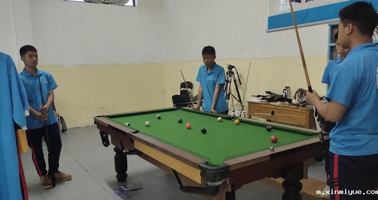 初中的孩子沉迷玩乐无法自拔怎么办? 初中的孩子沉迷玩乐无法自拔怎么办?_m.xinmiyue.com