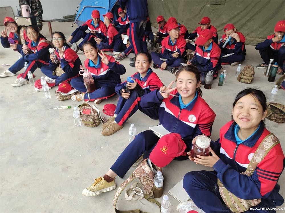 2021年必威betway中文官网「成长不烦恼」夏令营第四天之修路、捡垃圾,爱护环境小能手! 2021年必威betway中文官网「成长不烦恼」夏令营第四天之修路、捡垃圾,爱护环境小能手!_m.xinmiyue.com