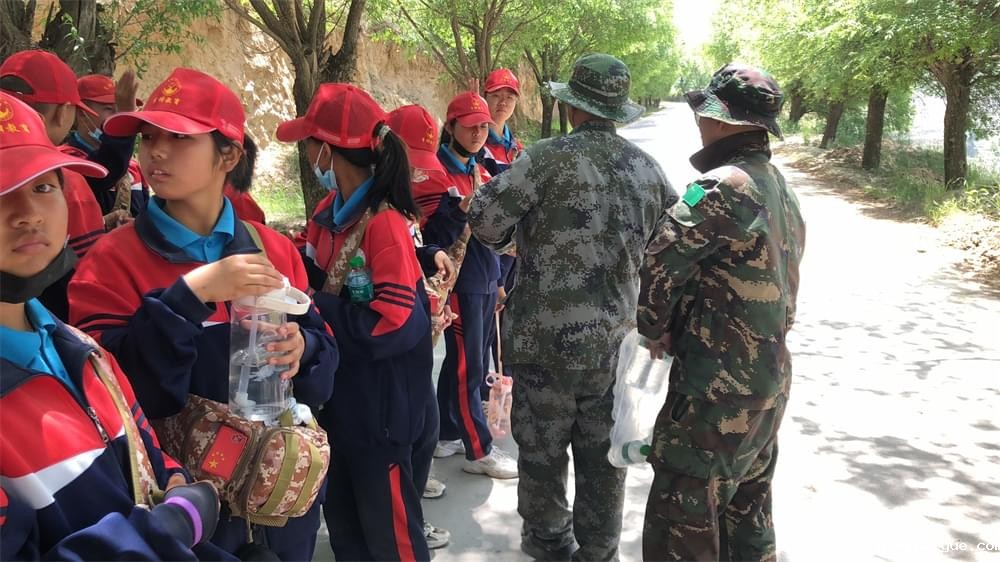 2021年必威betway中文官网「成长不烦恼」夏令营之长征路的考验孩子能否顶得住 2021年必威betway中文官网「成长不烦恼」夏令营之长征路的考验孩子能否顶得住_m.xinmiyue.com