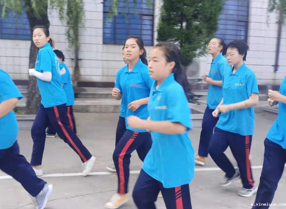 与孩子沟通如何克制自己的脾气? 与孩子沟通如何克制自己的脾气?_m.xinmiyue.com