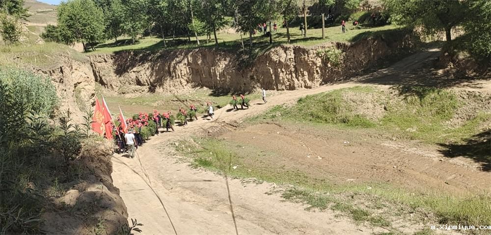 2021年必威betway中文官网暑期夏令营第二期第四天:体验山村上学路 2021年必威betway中文官网暑期夏令营第二期第四天:体验山村上学路_m.xinmiyue.com