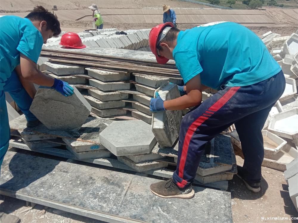 2021年必威betway中文官网暑期夏令营第二期第十天:山村的孩子上学不用父母催促 2021年必威betway中文官网暑期夏令营第二期第十天:山村的孩子上学不用父母催促_m.xinmiyue.com