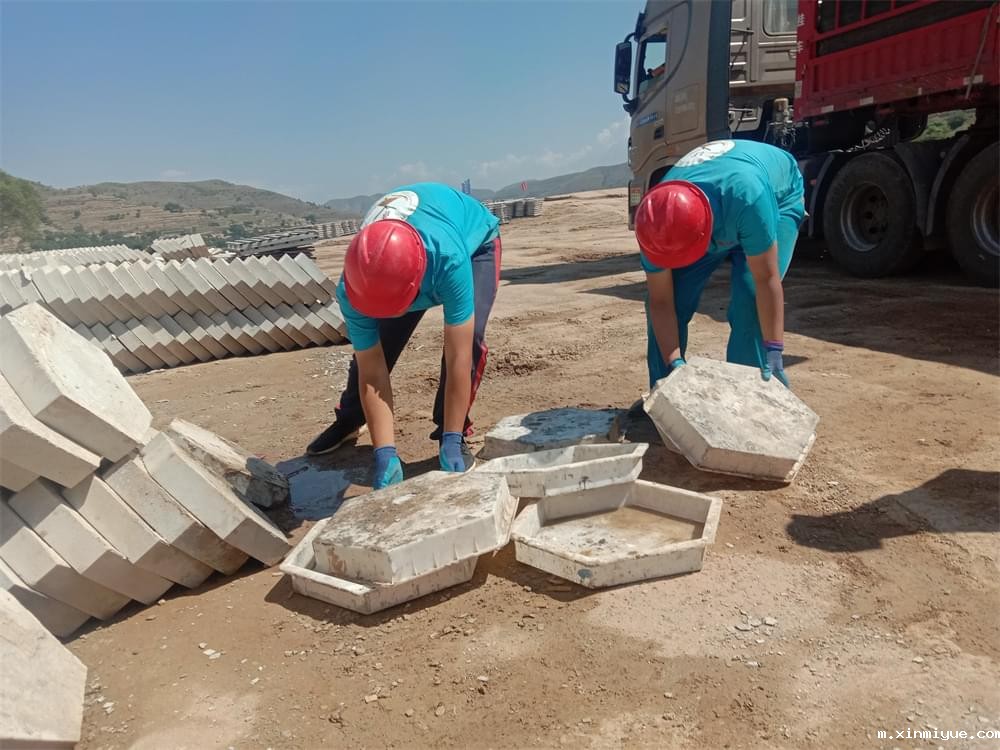 2021年必威betway中文官网暑期夏令营第二期第十天:山村的孩子上学不用父母催促 2021年必威betway中文官网暑期夏令营第二期第十天:山村的孩子上学不用父母催促_m.xinmiyue.com