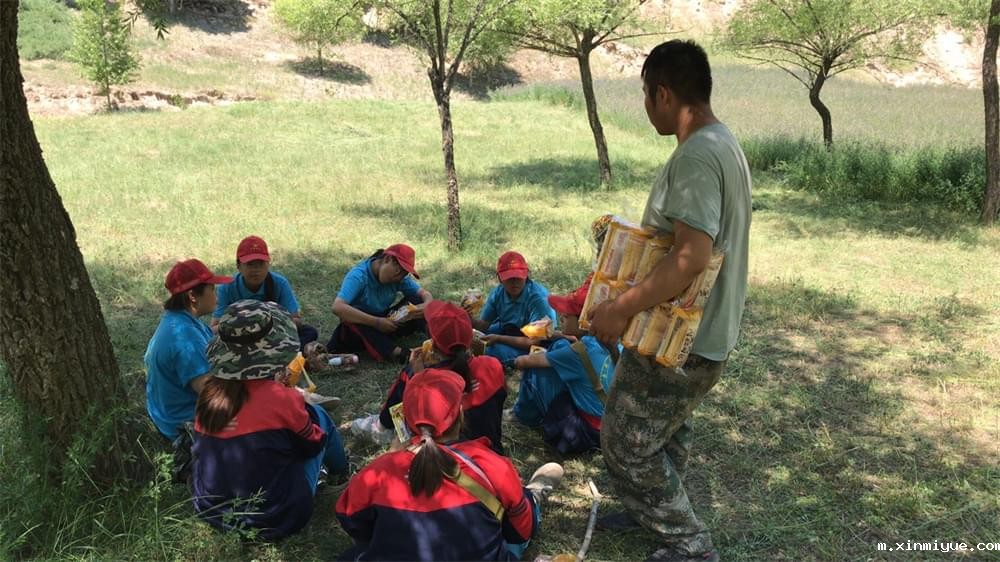 2021年必威betway中文官网暑期夏令营第二期第十天:山村的孩子上学不用父母催促 2021年必威betway中文官网暑期夏令营第二期第十天:山村的孩子上学不用父母催促_m.xinmiyue.com