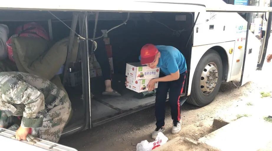 2021年必威betway中文官网暑假夏令营第三期开营:暑期快乐不止在沉迷手机上 2021年必威betway中文官网暑假夏令营第三期开营:暑期快乐不止在沉迷手机上_m.xinmiyue.com