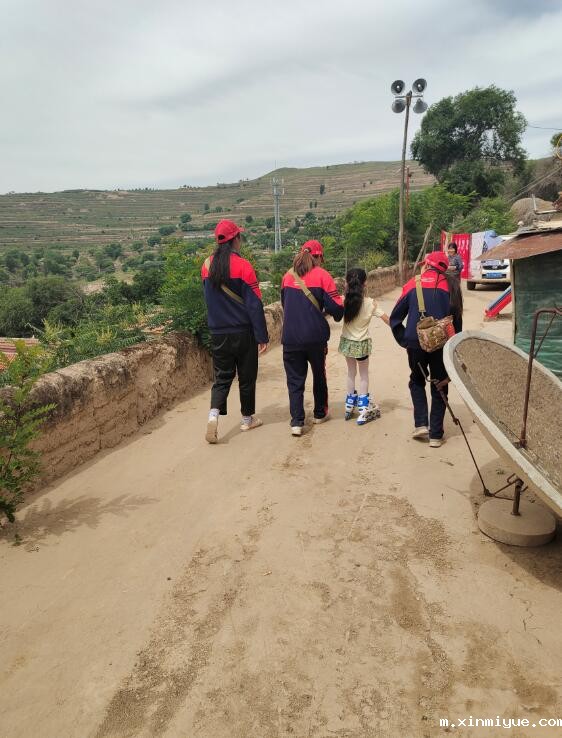 经济来源主要靠务农的家庭怎么能供孩子上学? 经济来源主要靠务农的家庭怎么能供孩子上学?_m.xinmiyue.com