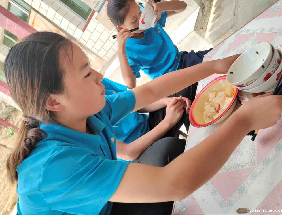 经济来源主要靠务农的家庭怎么能供孩子上学? 经济来源主要靠务农的家庭怎么能供孩子上学?_m.xinmiyue.com