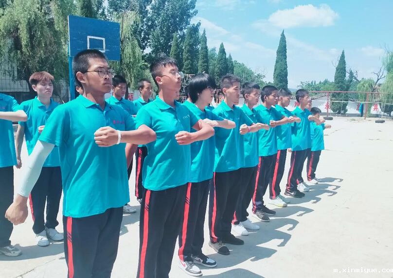 孩子总是不愿去学校是怎么回事? 孩子总是不愿去学校是怎么回事?_m.xinmiyue.com