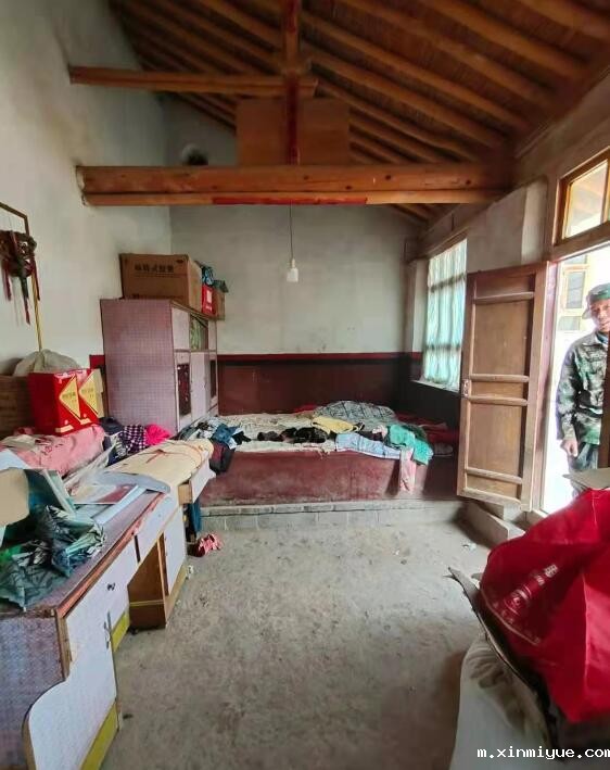 贾静虎 九口之家 欠债10万元 贾静虎 九口之家 欠债10万元_m.xinmiyue.com