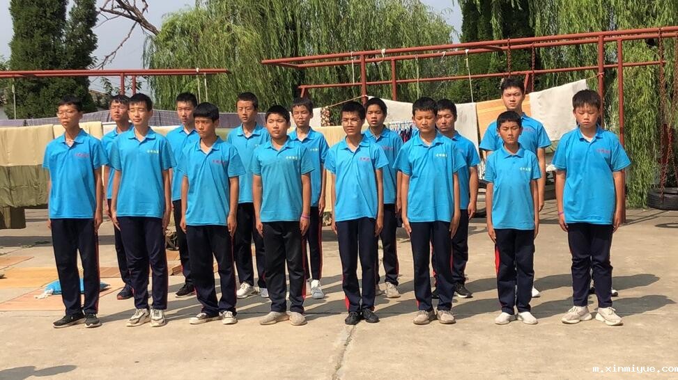 当孩子迷茫时该怎么跟孩子有效沟通? 当孩子迷茫时该怎么跟孩子有效沟通?_m.xinmiyue.com