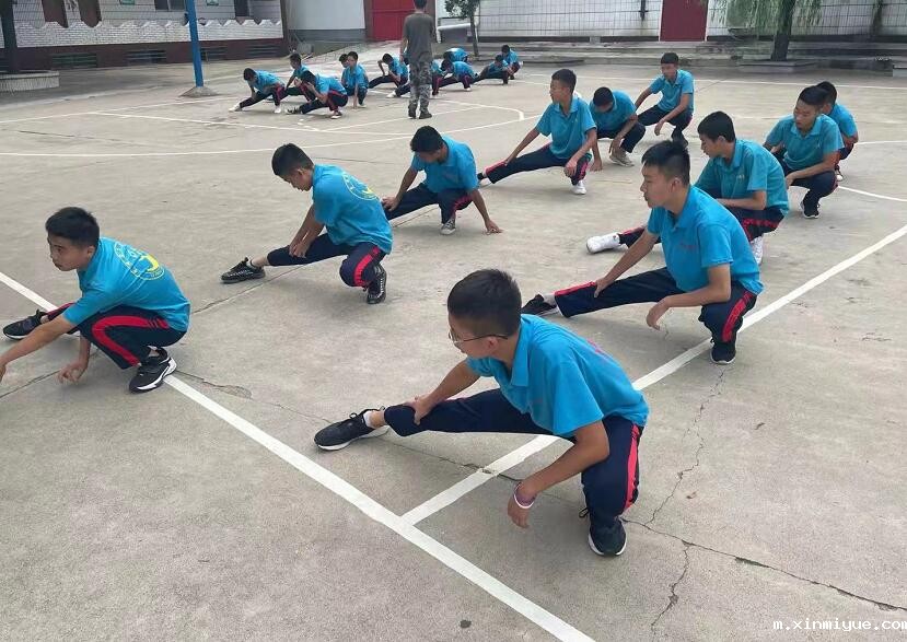 自控能力差的孩子该怎么正确引导? 自控能力差的孩子该怎么正确引导?_m.xinmiyue.com