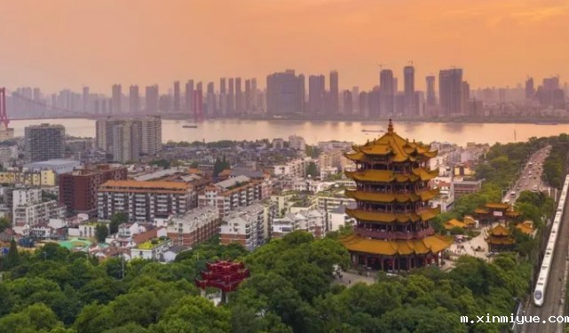 孩子没有自制力,很容易被网吧游戏的快感带进去! 孩子没有自制力,很容易被网吧游戏的快感带进去!_m.xinmiyue.com