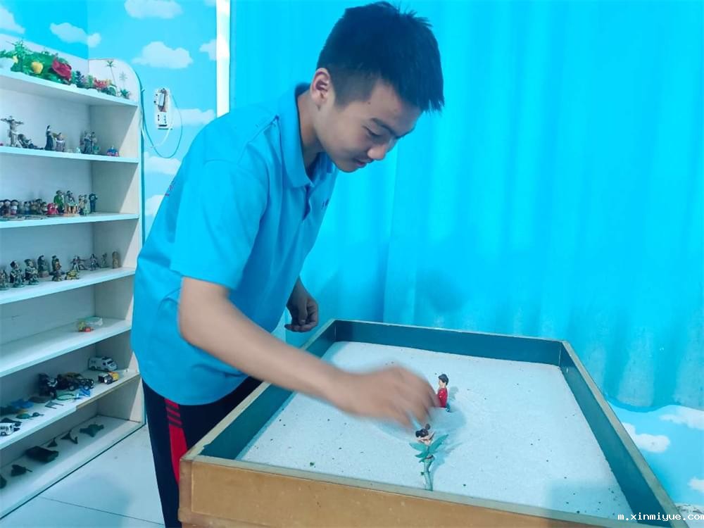 每一个优秀的孩子,背后都有更加优秀的父母 每一个优秀的孩子,背后都有更加优秀的父母_m.xinmiyue.com