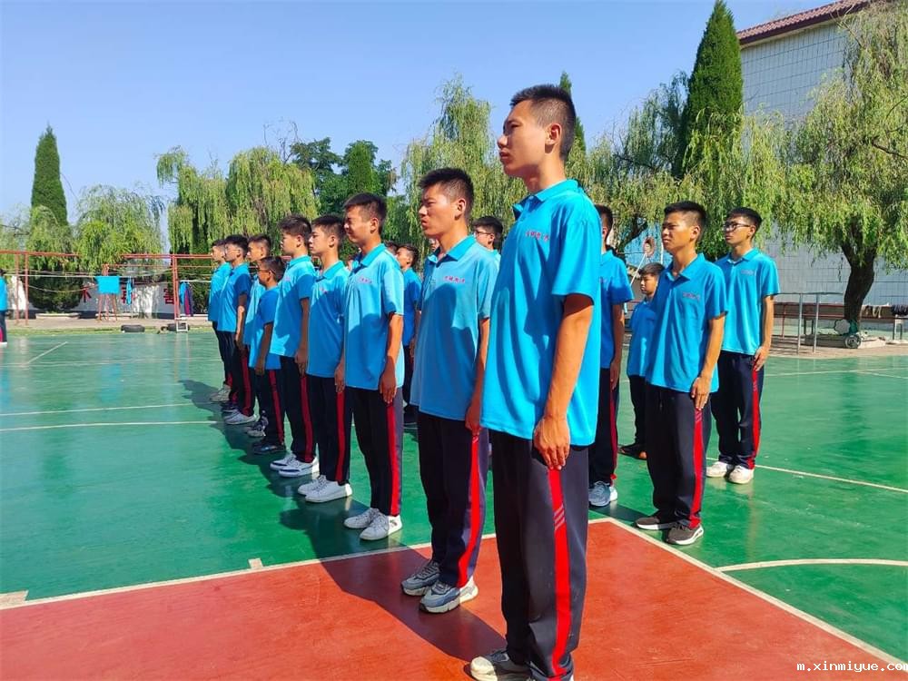 他驾着扭扭车参加高考,原因让人心疼! 他驾着扭扭车参加高考,原因让人心疼!_m.xinmiyue.com