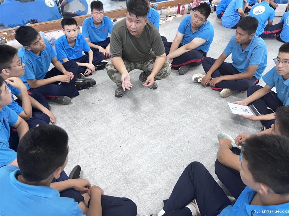 必威betway中文官网突破课程之《鹰王重生》,两天一夜沉浸式学习,让孩子成功蜕变突围! 必威betway中文官网突破课程之《鹰王重生》,两天一夜沉浸式学习,让孩子成功蜕变突围!_m.xinmiyue.com