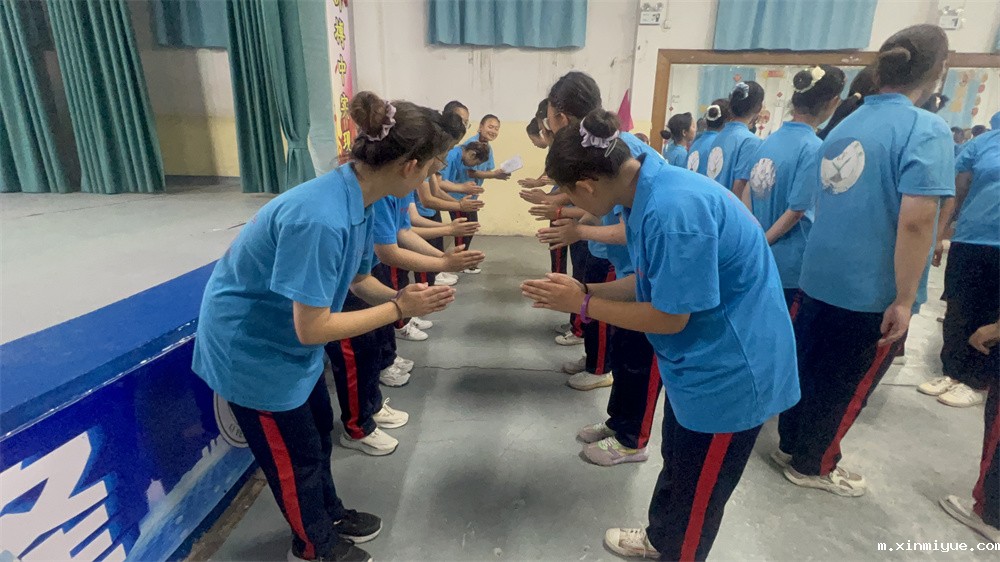 必威betway中文官网突破课程之《鹰王重生》,两天一夜沉浸式学习,让孩子成功蜕变突围! 必威betway中文官网突破课程之《鹰王重生》,两天一夜沉浸式学习,让孩子成功蜕变突围!_m.xinmiyue.com