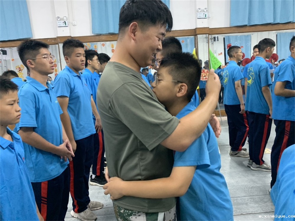 必威betway中文官网突破课程之《鹰王重生》,两天一夜沉浸式学习,让孩子成功蜕变突围! 必威betway中文官网突破课程之《鹰王重生》,两天一夜沉浸式学习,让孩子成功蜕变突围!_m.xinmiyue.com