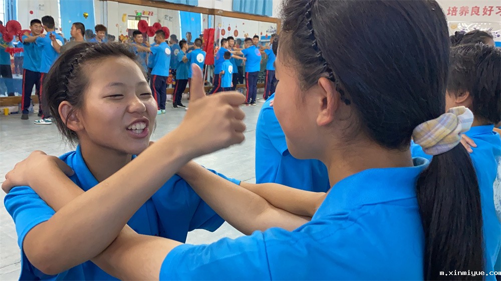 必威betway中文官网突破课程之《鹰王重生》,两天一夜沉浸式学习,让孩子成功蜕变突围! 必威betway中文官网突破课程之《鹰王重生》,两天一夜沉浸式学习,让孩子成功蜕变突围!_m.xinmiyue.com