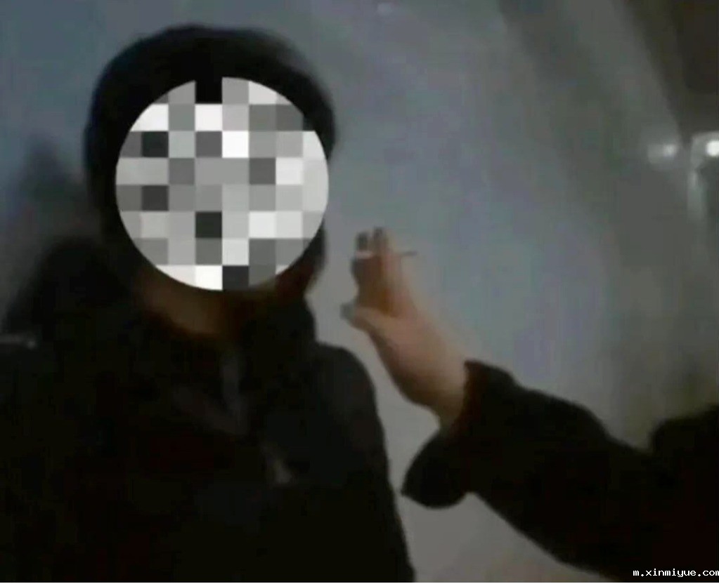 河南女生遭羞辱:4分钟89次,头套垃圾桶,被强迫拍下视频:求你们,饶了我吧…… 河南女生遭羞辱:4分钟89次,头套垃圾桶,被强迫拍下视频:求你们,饶了我吧……_m.xinmiyue.com