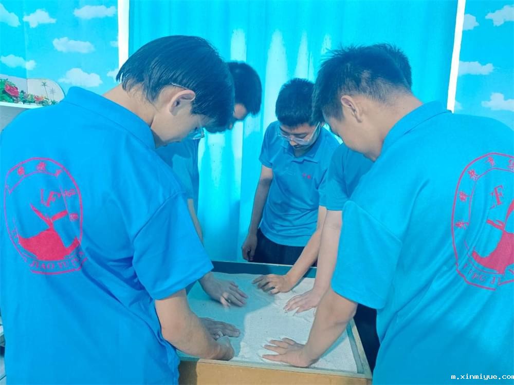 必威登录入口平台官网谈心理:别只盯着孩子学习了,忽视孩子身心运动,叛逆只是一瞬间! 必威登录入口平台官网谈心理:别只盯着孩子学习了,忽视孩子身心运动,叛逆只是一瞬间!_m.xinmiyue.com