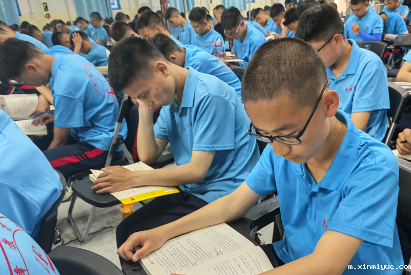 家校共育 | 幸福之家从阅读开始 家校共育 | 幸福之家从阅读开始_m.xinmiyue.com