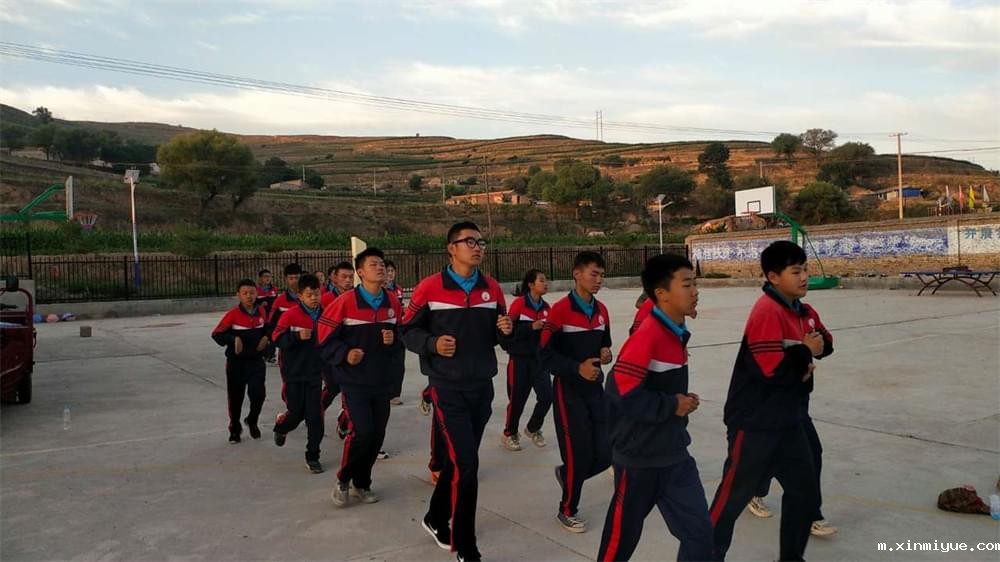 必威betway中文官网「2023年成长不烦恼」夏令营二期第11天:小手捡扁豆 粒粒皆辛苦 必威betway中文官网「2023年成长不烦恼」夏令营二期第11天:小手捡扁豆 粒粒皆辛苦_m.xinmiyue.com