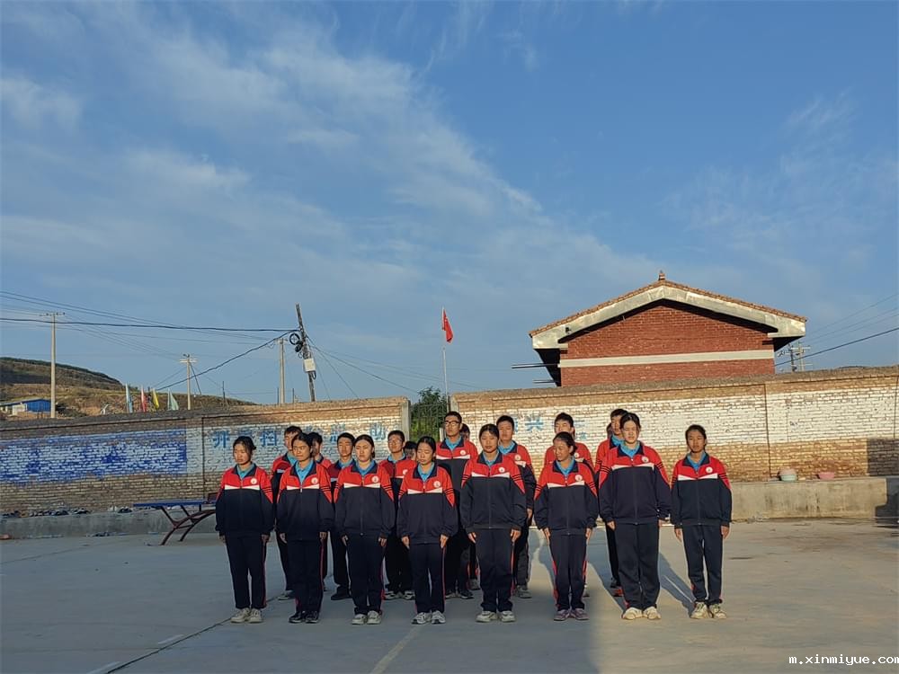 必威betway中文官网「2023年成长不烦恼」夏令营二期第11天:小手捡扁豆 粒粒皆辛苦 必威betway中文官网「2023年成长不烦恼」夏令营二期第11天:小手捡扁豆 粒粒皆辛苦_m.xinmiyue.com