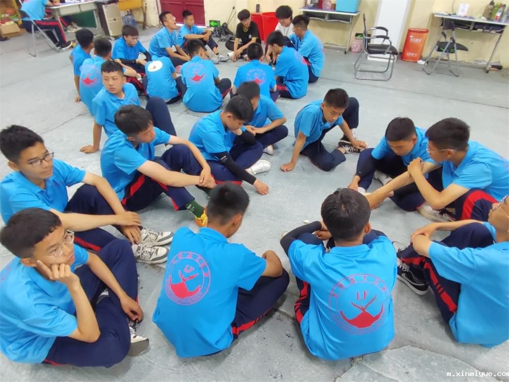 必威betway中文官网突破课程《鹰王重生》:两天两夜助力孩子完美蜕变 让娃远离游戏改陋习 必威betway中文官网突破课程《鹰王重生》:两天两夜助力孩子完美蜕变 让娃远离游戏改陋习_m.xinmiyue.com