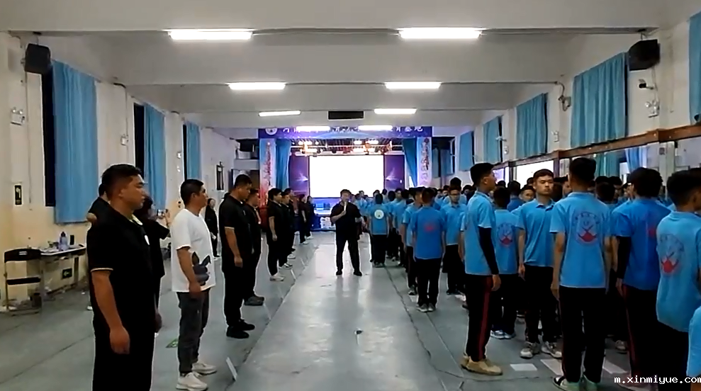 必威betway中文官网突破课程《鹰王重生》:两天两夜助力孩子完美蜕变 让娃远离游戏改陋习 必威betway中文官网突破课程《鹰王重生》:两天两夜助力孩子完美蜕变 让娃远离游戏改陋习_m.xinmiyue.com