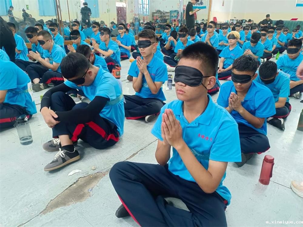 必威betway中文官网突破课程《鹰王重生》:两天两夜助力孩子完美蜕变 让娃远离游戏改陋习 必威betway中文官网突破课程《鹰王重生》:两天两夜助力孩子完美蜕变 让娃远离游戏改陋习_m.xinmiyue.com