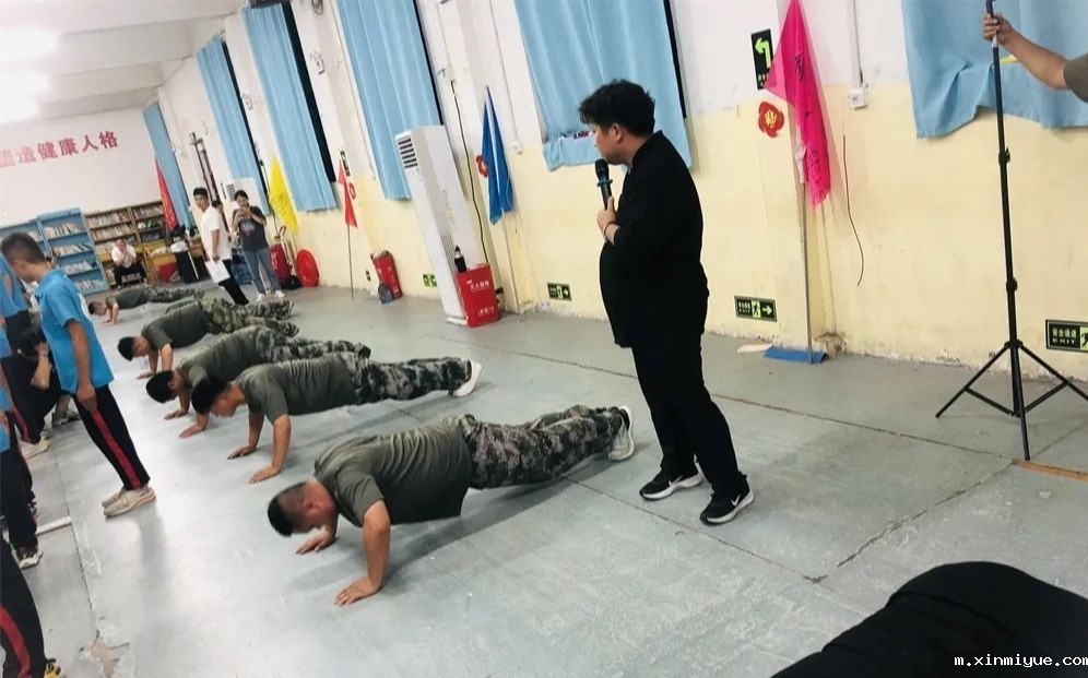 必威betway中文官网突破课程《鹰王重生》:两天两夜助力孩子完美蜕变 让娃远离游戏改陋习 必威betway中文官网突破课程《鹰王重生》:两天两夜助力孩子完美蜕变 让娃远离游戏改陋习_m.xinmiyue.com