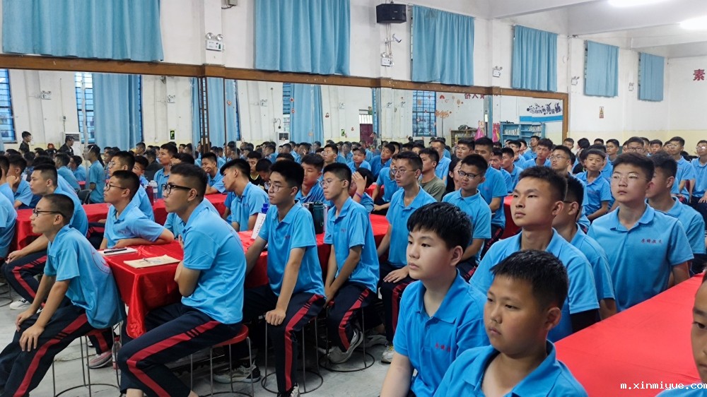 必威betway中文官网突破课程《鹰王重生》:两天两夜助力孩子完美蜕变 让娃远离游戏改陋习 必威betway中文官网突破课程《鹰王重生》:两天两夜助力孩子完美蜕变 让娃远离游戏改陋习_m.xinmiyue.com