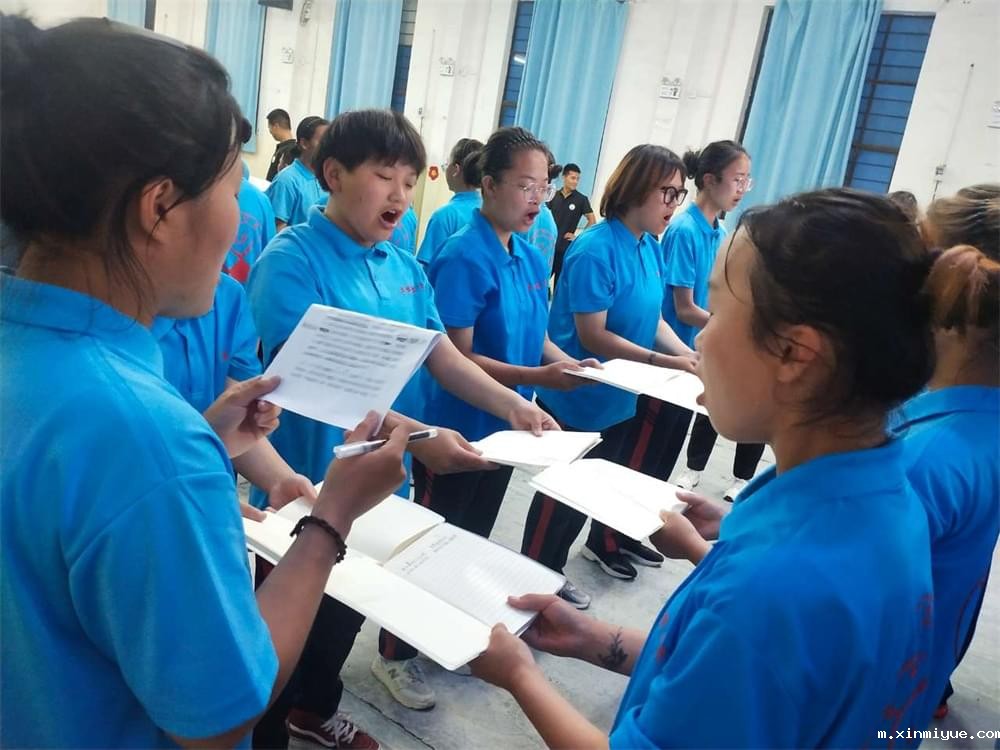 必威betway中文官网突破课程《鹰王重生》:两天两夜助力孩子完美蜕变 让娃远离游戏改陋习 必威betway中文官网突破课程《鹰王重生》:两天两夜助力孩子完美蜕变 让娃远离游戏改陋习_m.xinmiyue.com