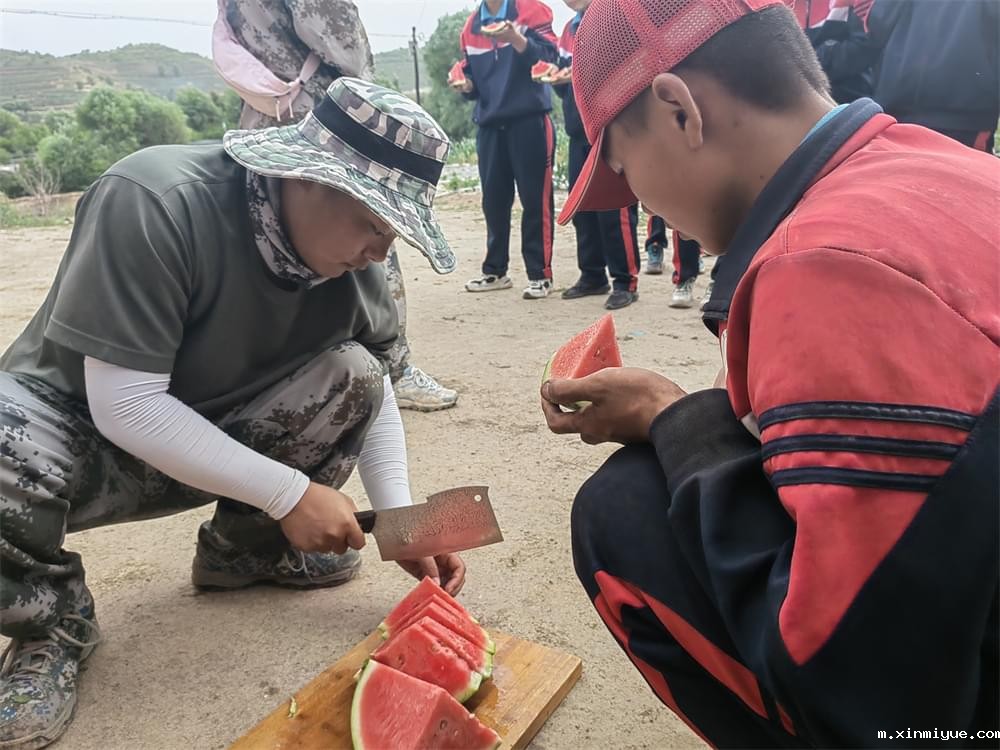 必威betway中文官网「2023年成长不烦恼」夏令营二期第8天:体验农田丰收乐趣,品尝地道农家饭 必威betway中文官网「2023年成长不烦恼」夏令营二期第8天:体验农田丰收乐趣,品尝地道农家饭_m.xinmiyue.com