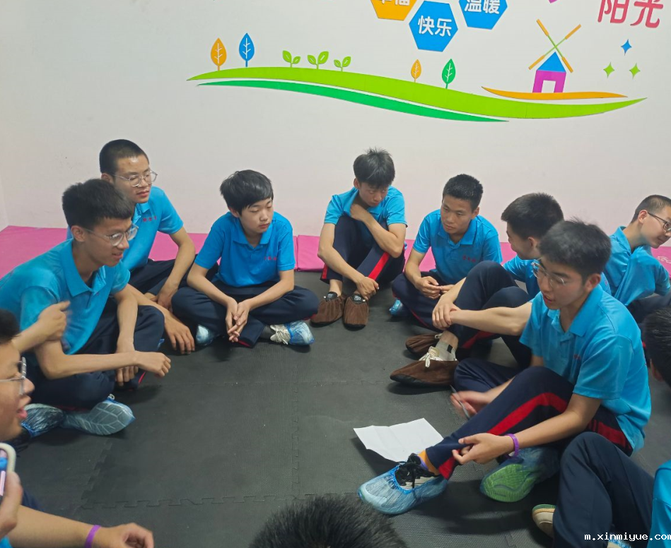 孩子被欺凌后求助,家长是放任不管还是从傍边协助! 孩子被欺凌后求助,家长是放任不管还是从傍边协助!_m.xinmiyue.com