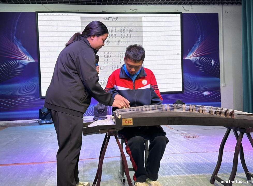 开学一月,医院儿童精神科爆满!中产阶级家长,别再逼疯孩子了! 开学一月,医院儿童精神科爆满!中产阶级家长,别再逼疯孩子了!_m.xinmiyue.com