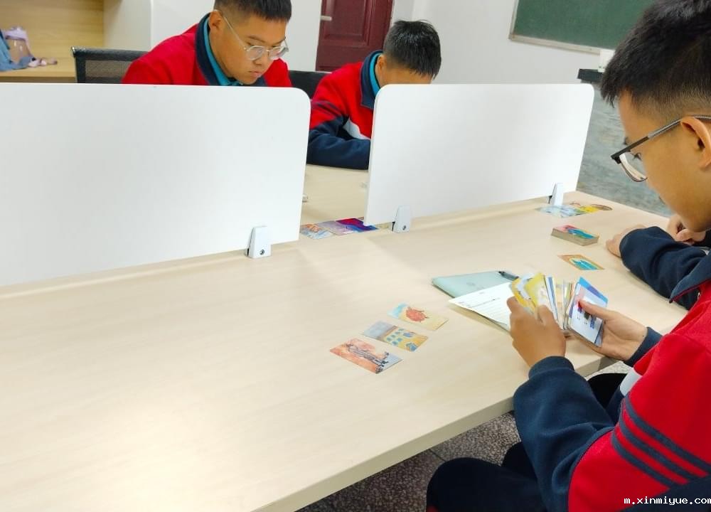 从“探索人生”到自我超越:必威betway中文官网火箭班第二次课启示录 从“探索人生”到自我超越:必威betway中文官网火箭班第二次课启示录_m.xinmiyue.com