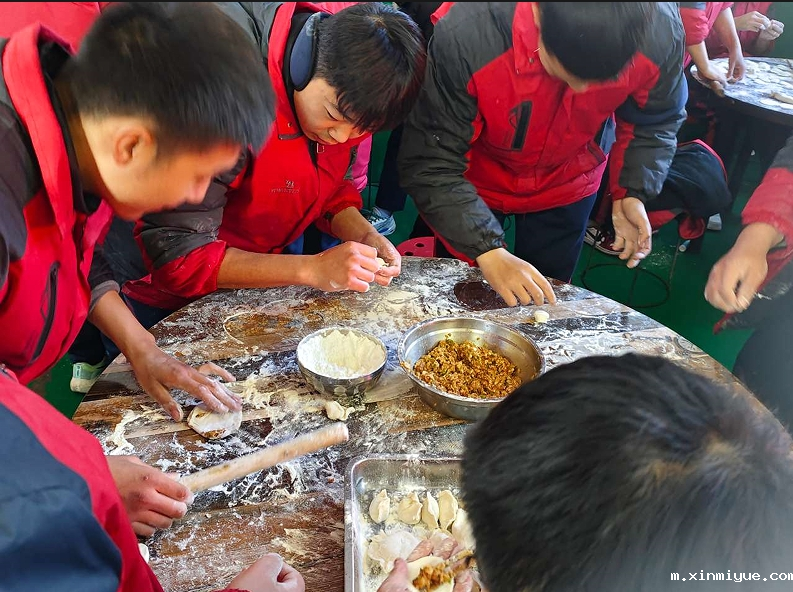 饺子中的成长与蜕变——郑州青少年教育类学校团体活动启示 饺子中的成长与蜕变——郑州青少年教育类学校团体活动启示_m.xinmiyue.com