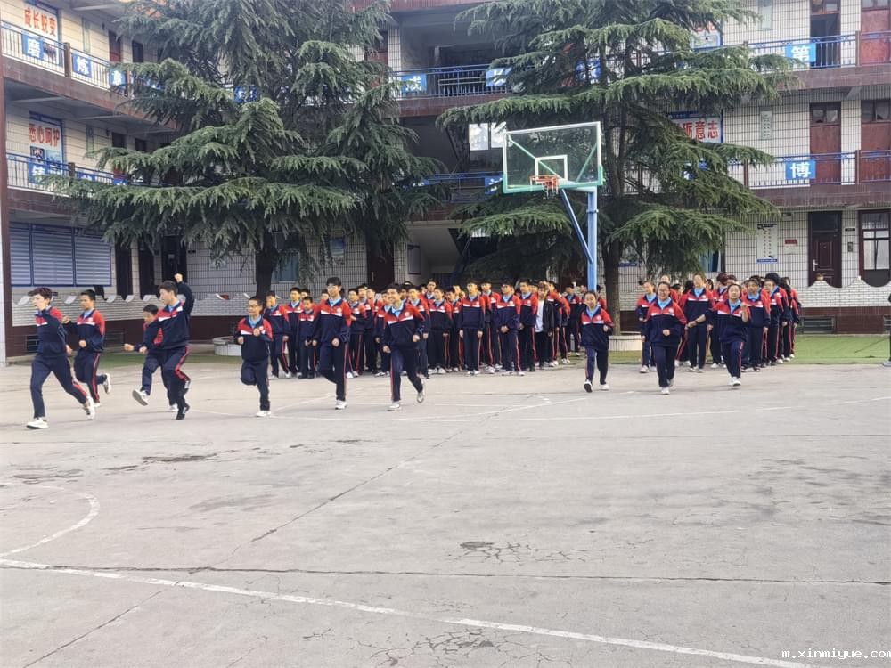 2025年8月必威betway中文官网心理周:即刻行动VS审慎思考,谁能笑到最后? 2025年8月必威betway中文官网心理周:即刻行动VS审慎思考,谁能笑到最后?_m.xinmiyue.com