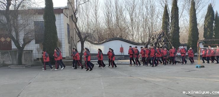 父母如何配合学校更好的教育孩子？_m.xinmiyue.com