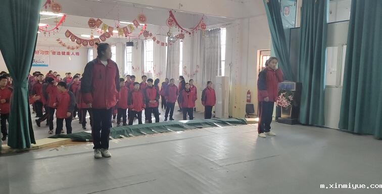 父母该怎么教育不上学的的孩子呢？_m.xinmiyue.com