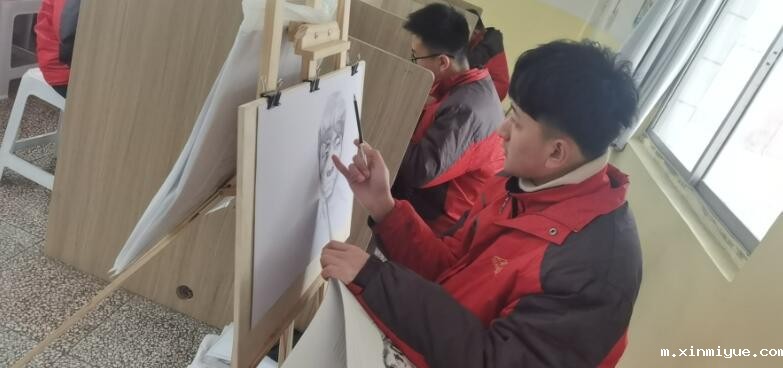 必威登录入口平台官网心理教育中心兴趣拓展课程：绘画_m.xinmiyue.com